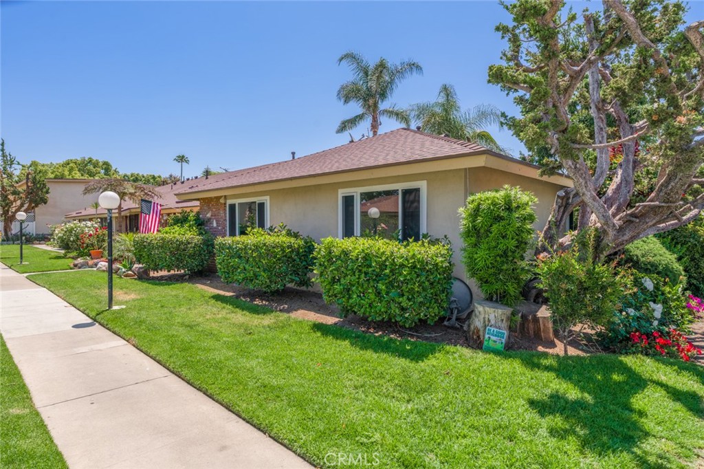 1919 Sherry Lane 28