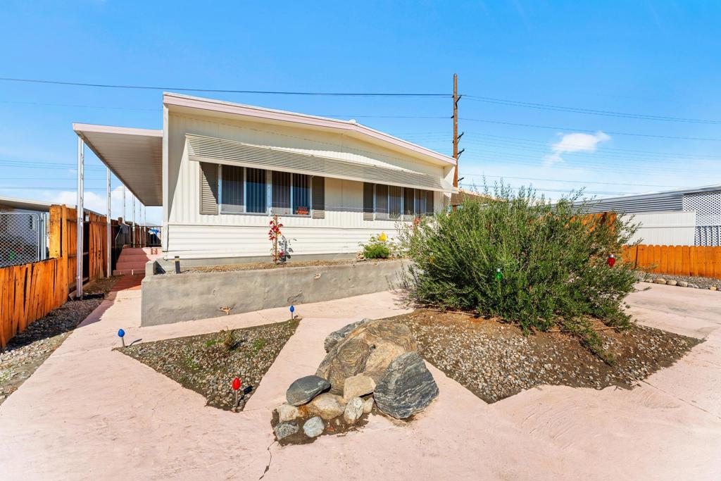 Tri Palm Estates - Manufactured In Park