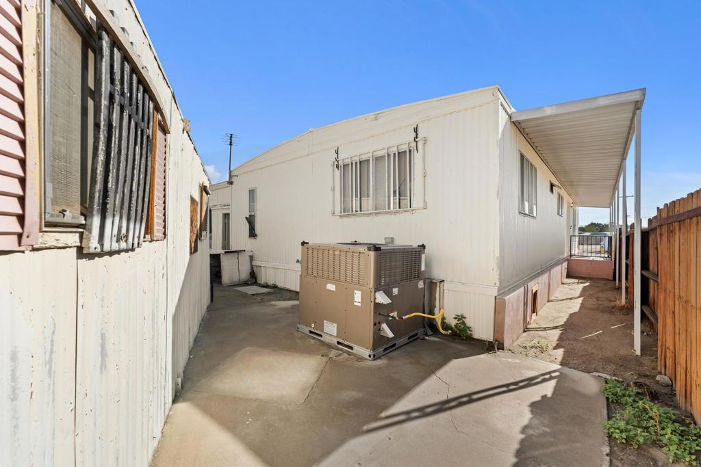 Tri Palm Estates - Manufactured In Park