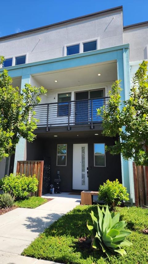 Photo of 6709 Magnetic Loop Loop, San Jose, CA 95119 (MLS # ML82043563)