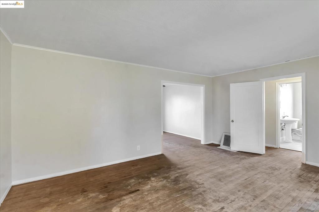 REDWOOD CITY - Residential