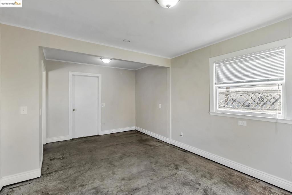 REDWOOD CITY - Residential