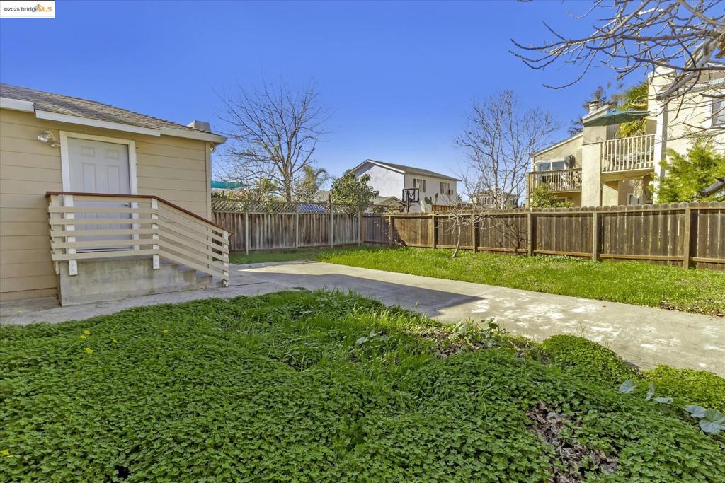 REDWOOD CITY - Residential