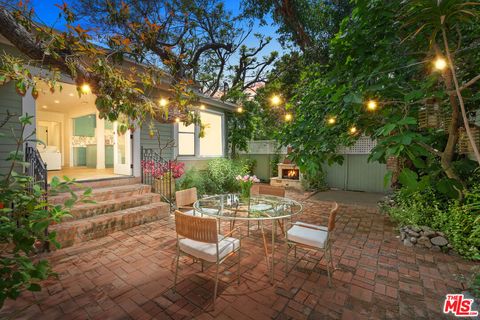Photo of 9024 Keith Avenue, West Hollywood, CA 90069 (MLS # 25563249)