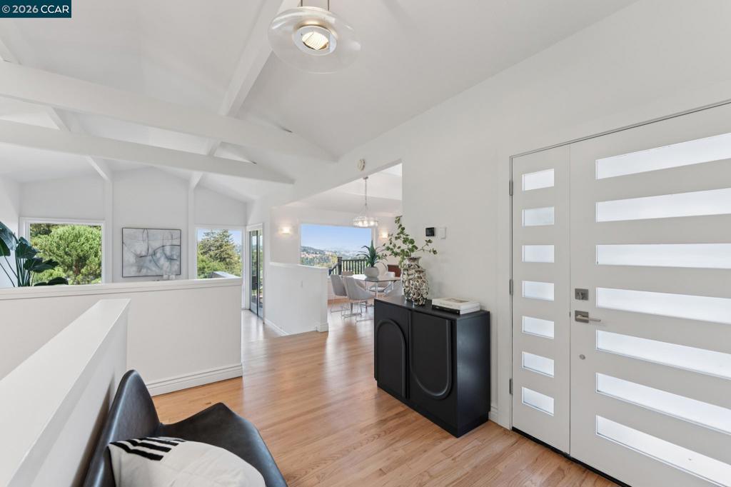 583 Tahos Rd