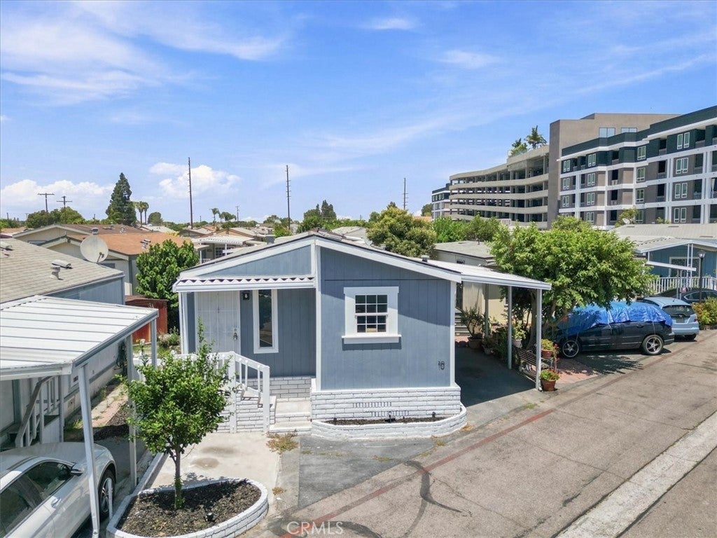 7887 Lampson Ave Avenue 10
