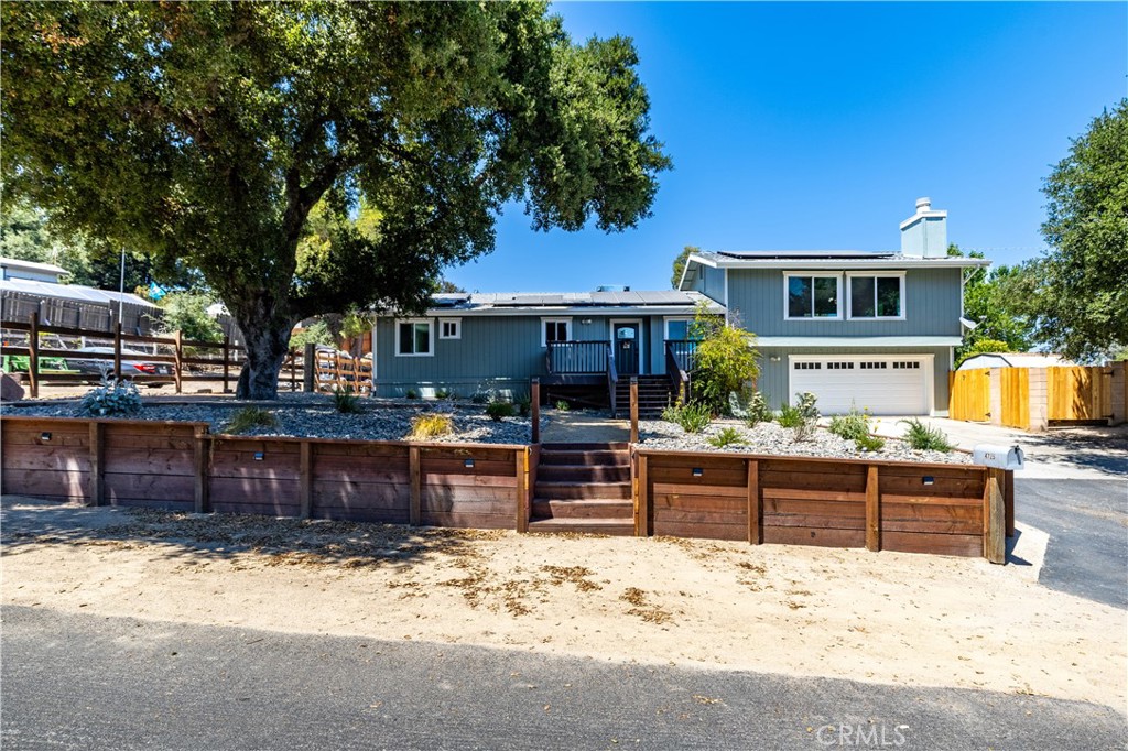4725 Arena Avenue