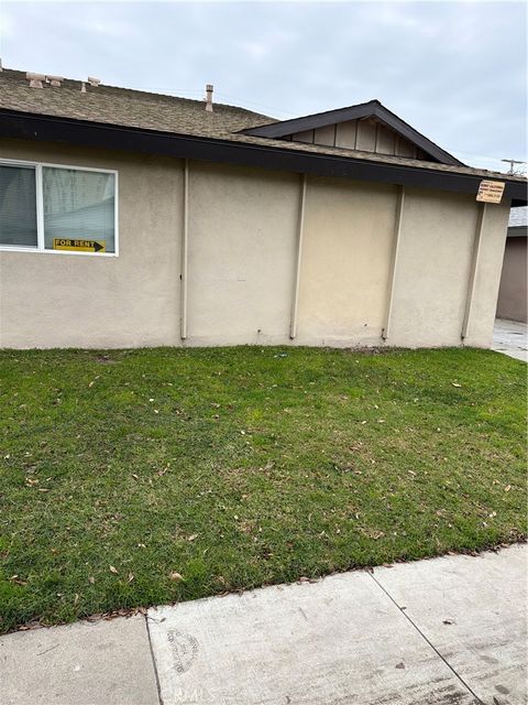 Photo of 1810 W Glen Ave #A, Anaheim, CA 92801 (MLS # PW26041472)