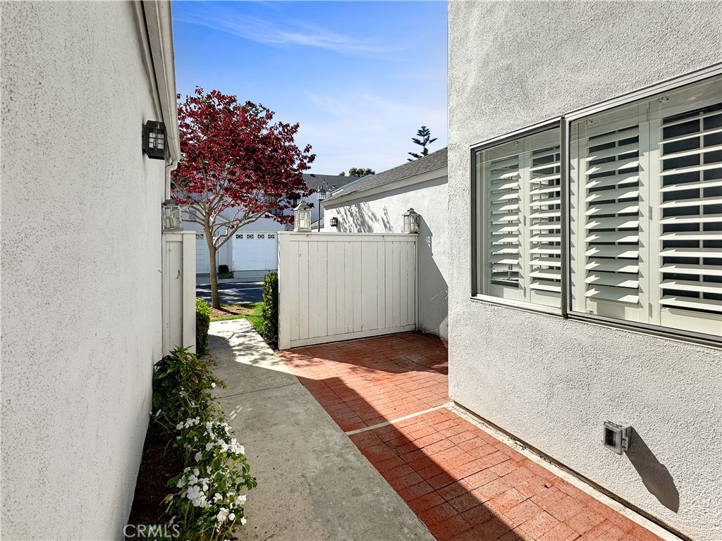 24412 Lantern Hill E