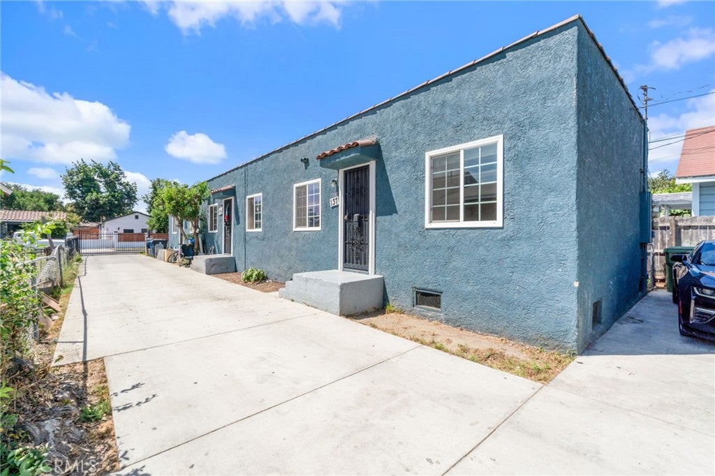 135 E 77th Street
