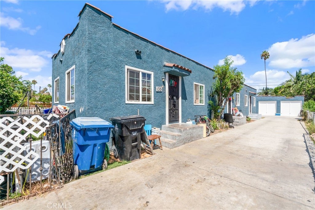 135 E 77th Street