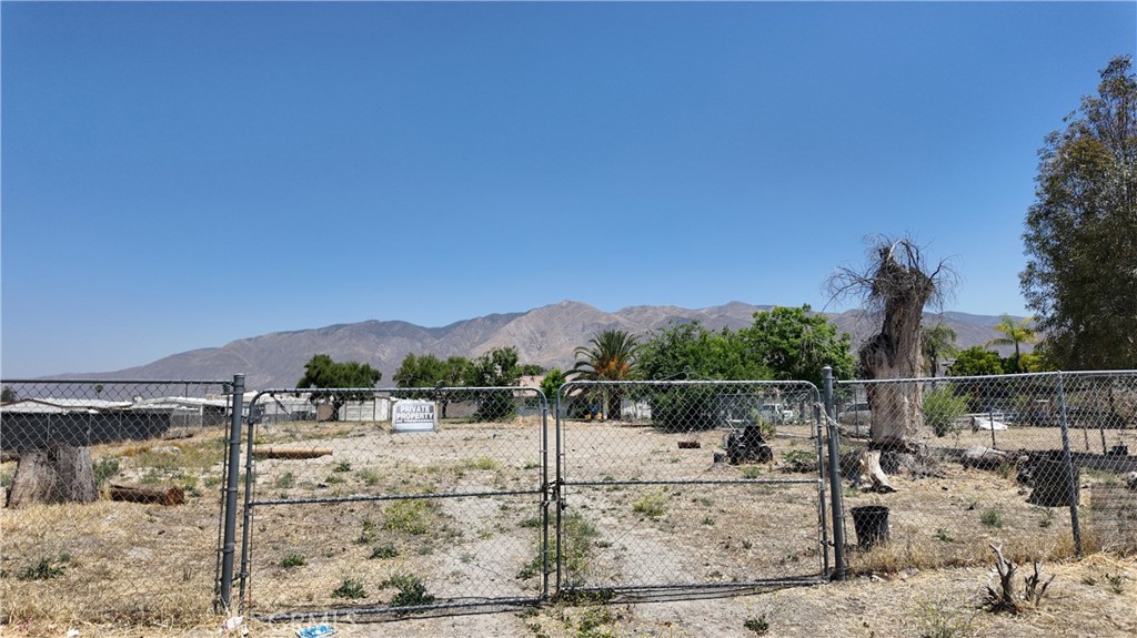Photo 1 of 9 — 777 E Main Street, San Jacinto, CA 92583