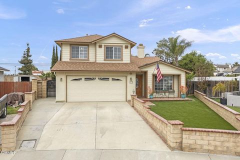 Photo of 1531 Daphne Avenue, Ventura, CA 93004 (MLS # V1-34611)