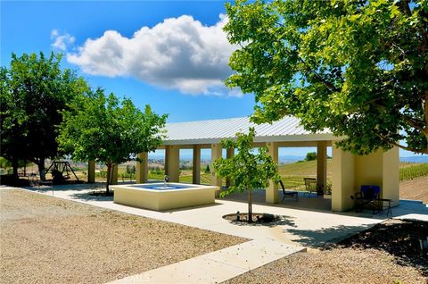 Tiny photo for 6320 Von Dollen Road, San Miguel, CA 93451 (MLS # NS25106354)