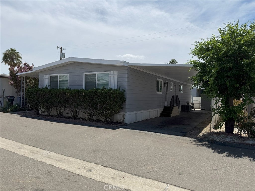 8801 Eton Ave 86