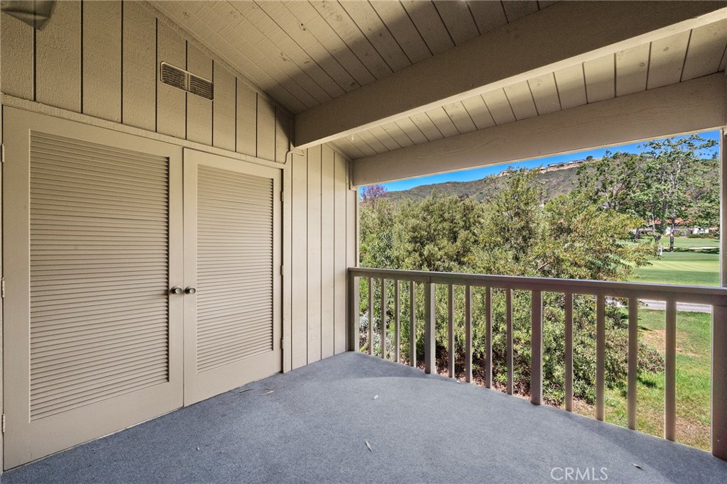 East Nine (EN) - Residential