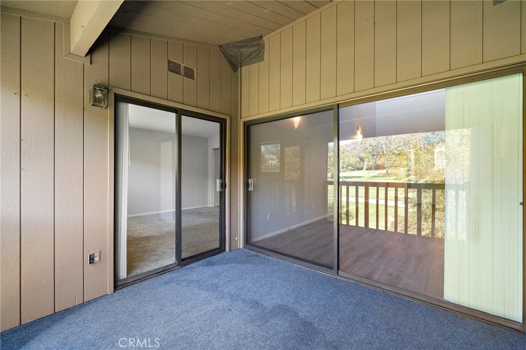 East Nine (EN) - Residential