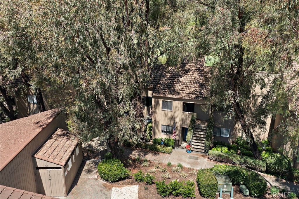 East Nine (EN) - Residential