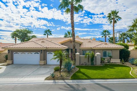Photo of 112 Clearwater Way, Rancho Mirage, CA 92270 (MLS # 219141097PS)