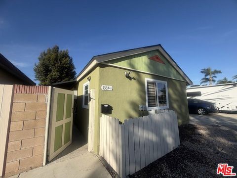 Photo of 1337 W Olive Avenue, Fullerton, CA 92833 (MLS # 26657687)