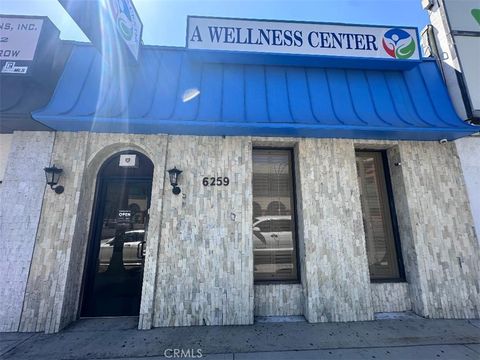 Photo of 6259 Van Nuys BLVD, Van Nuys, CA 91401 (MLS # SR26113583)