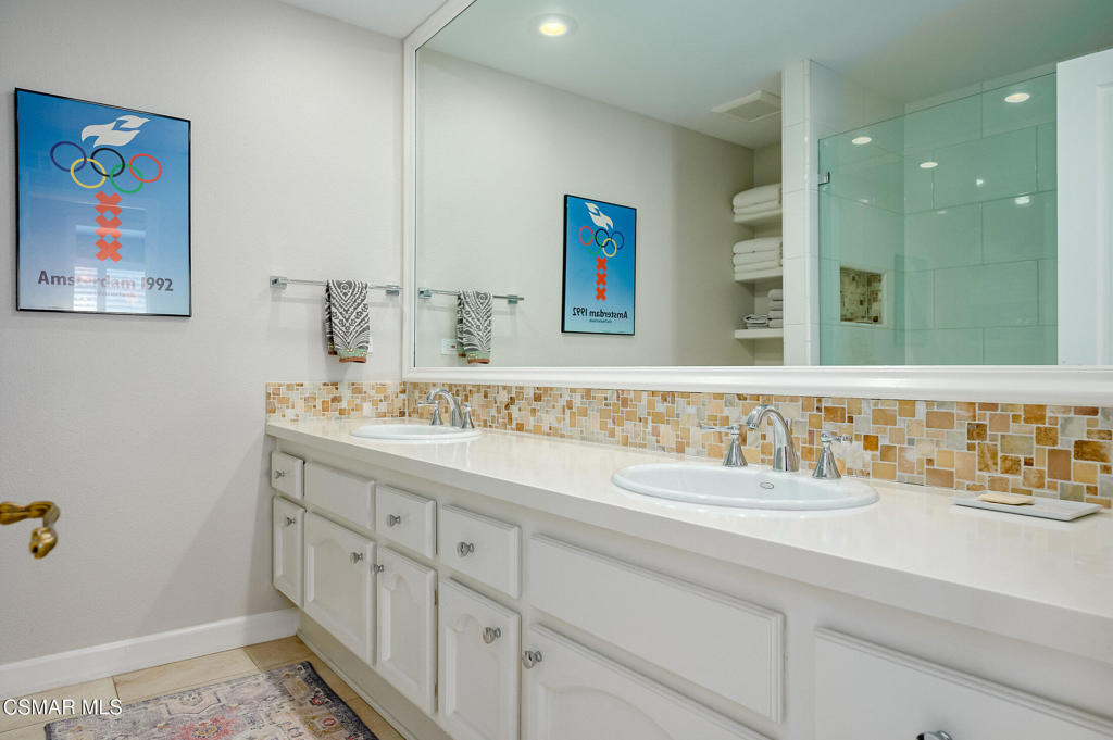 Morrison Ests/Sutton Valley-826 - 826 - Residential