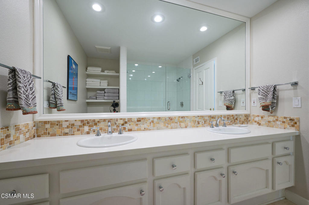 Morrison Ests/Sutton Valley-826 - 826 - Residential