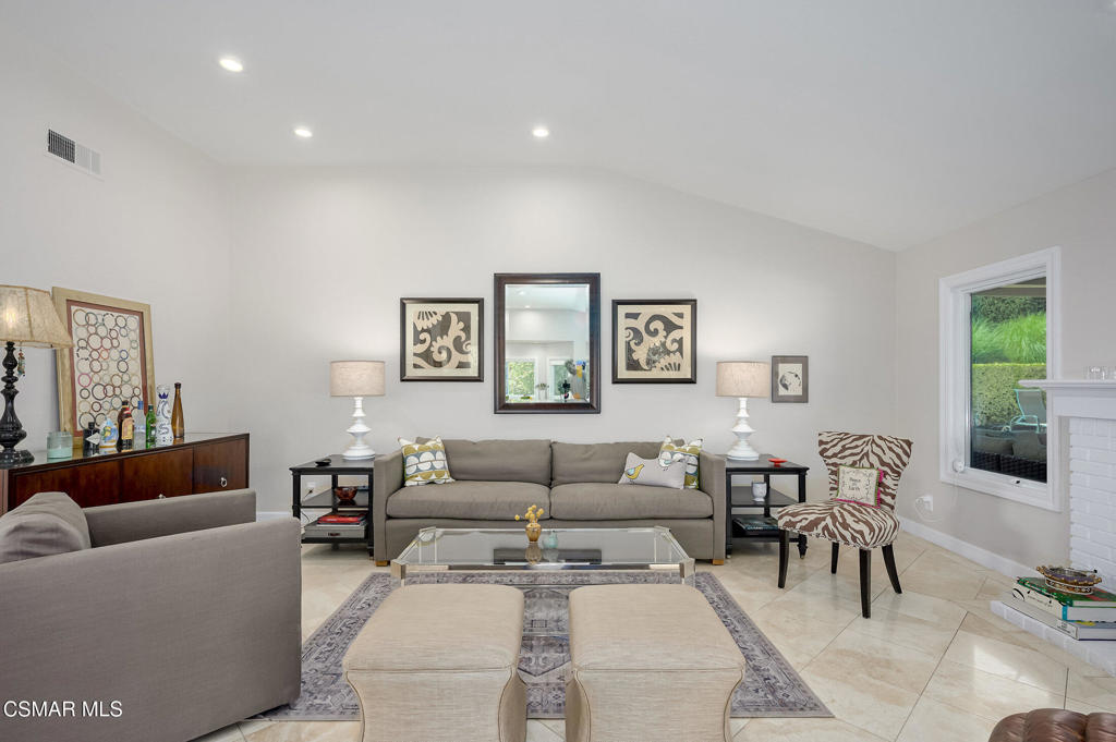 Morrison Ests/Sutton Valley-826 - 826 - Residential