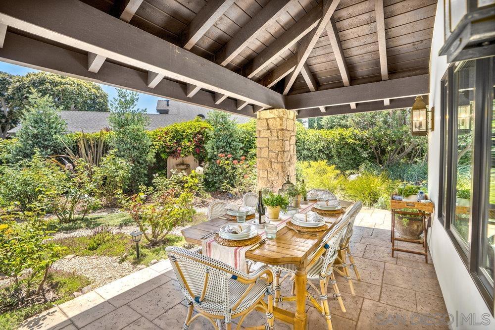 350 Punta Baja Dr