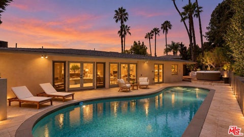 Photo of 8657 Metz Place, West Hollywood, CA 90069 (MLS # 26843451)