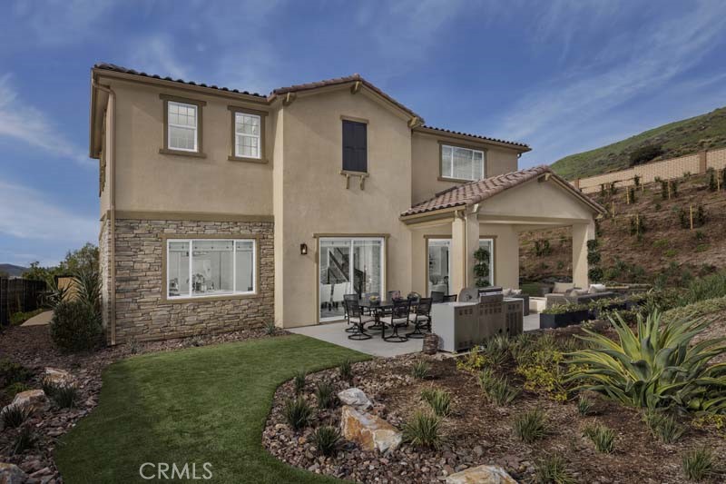 Pacific Royal Oaks - Residential
