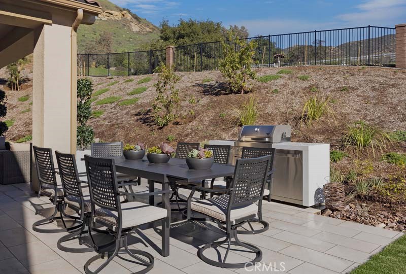 Pacific Royal Oaks - Residential
