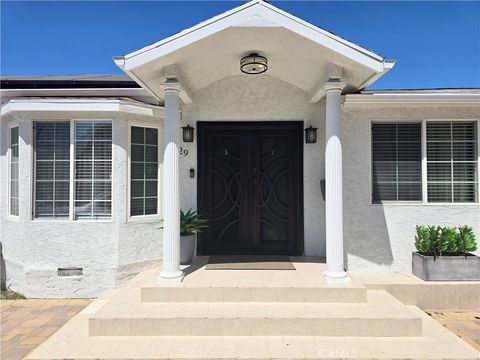 Photo of 6429 Camellia AVE, North Hollywood, CA 91606 (MLS # BB26119064)