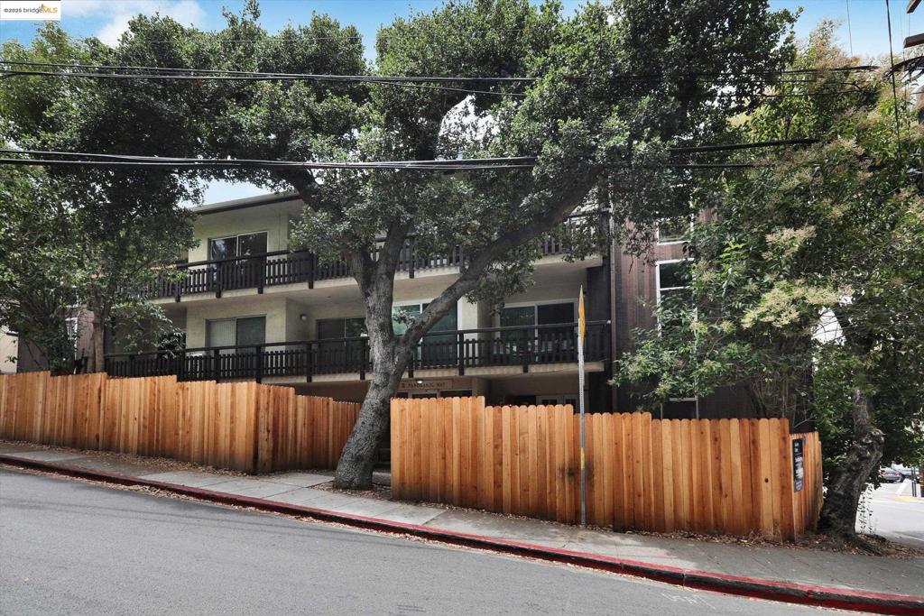SOUTH CAMPUS - Residential