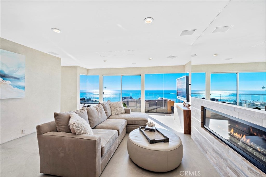 535 Dunnegan Drive, Laguna Beach CA 92651 - Photo 24