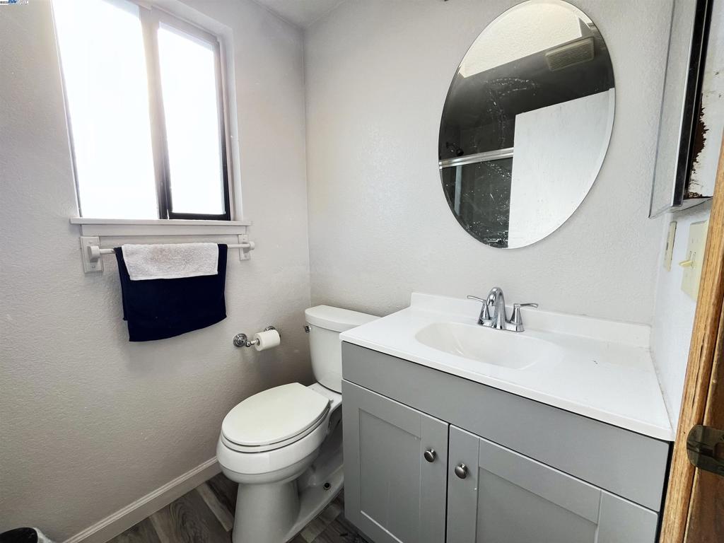 NEWARK - Residential
