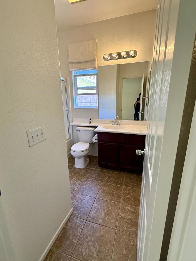 Mountain Gate - Residential Lease