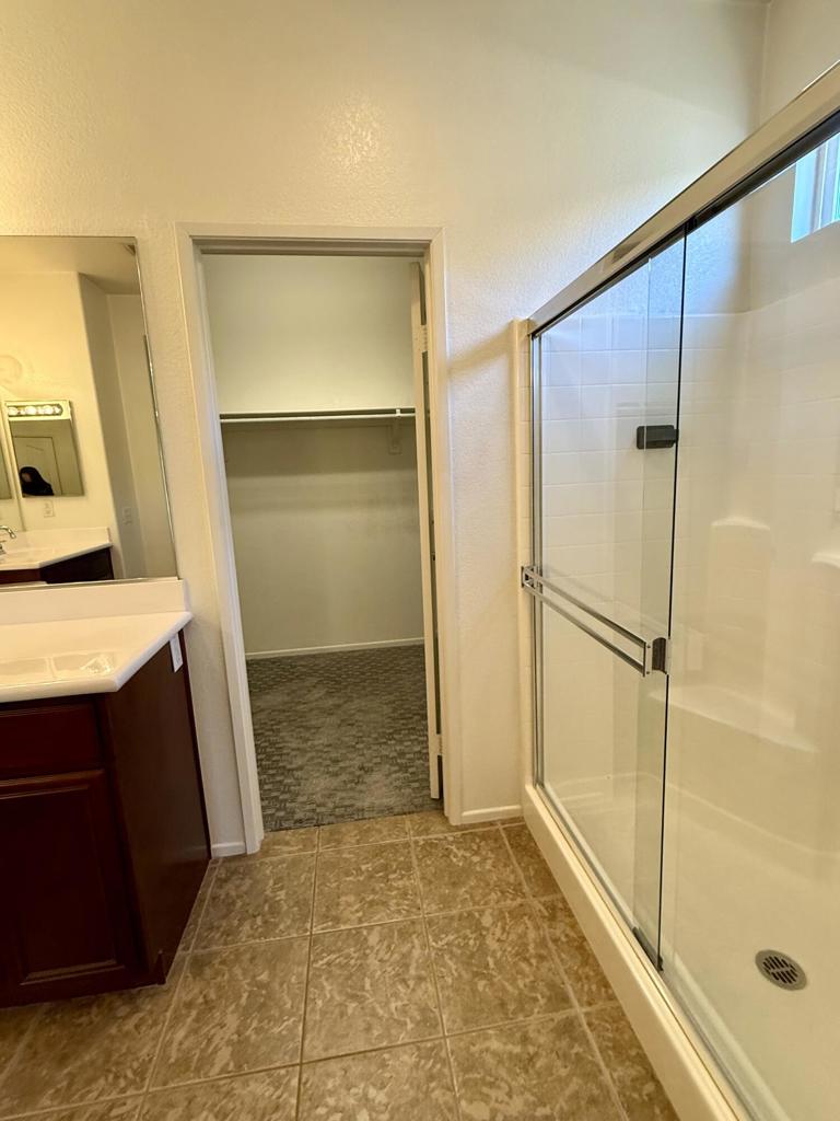 Mountain Gate - Residential Lease