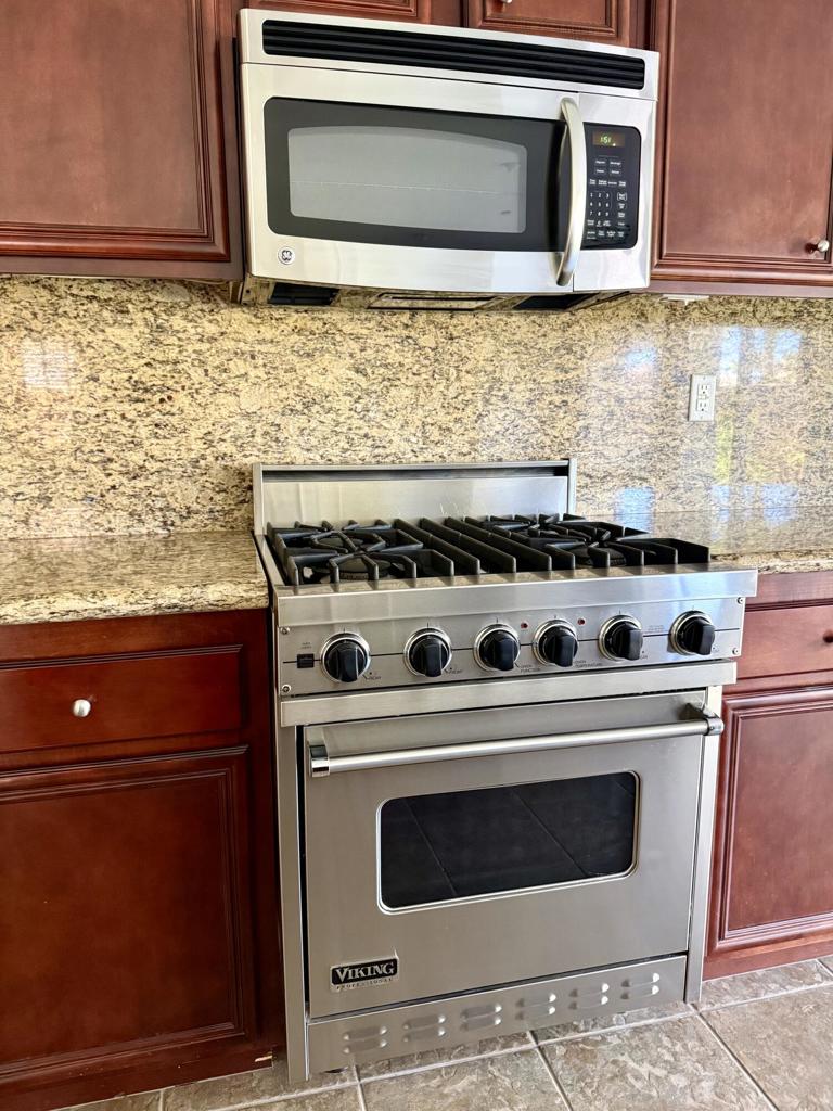 Mountain Gate - Residential Lease