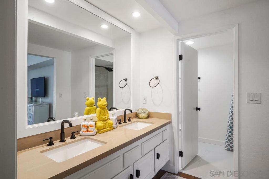 Del Mar - Residential Lease