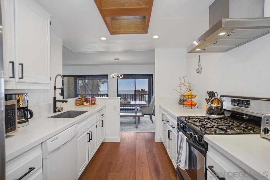 Del Mar - Residential Lease
