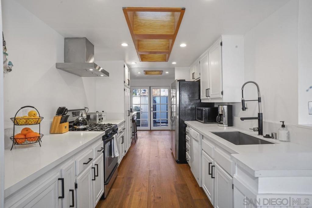 Del Mar - Residential Lease