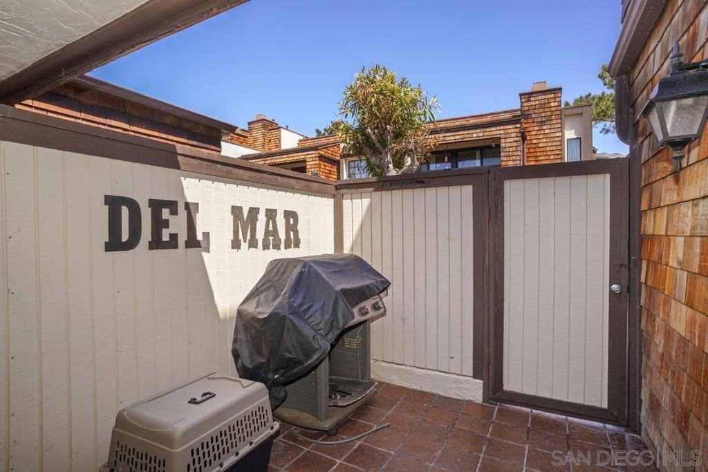 Del Mar - Residential Lease