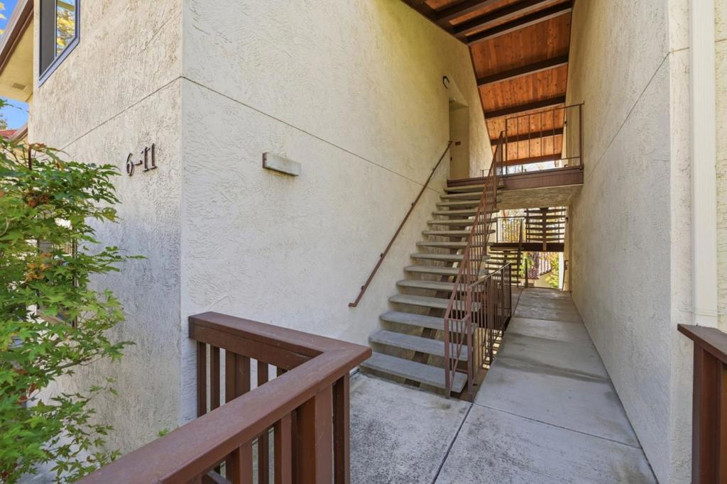 22103 Vista Del Plaza Lane 7