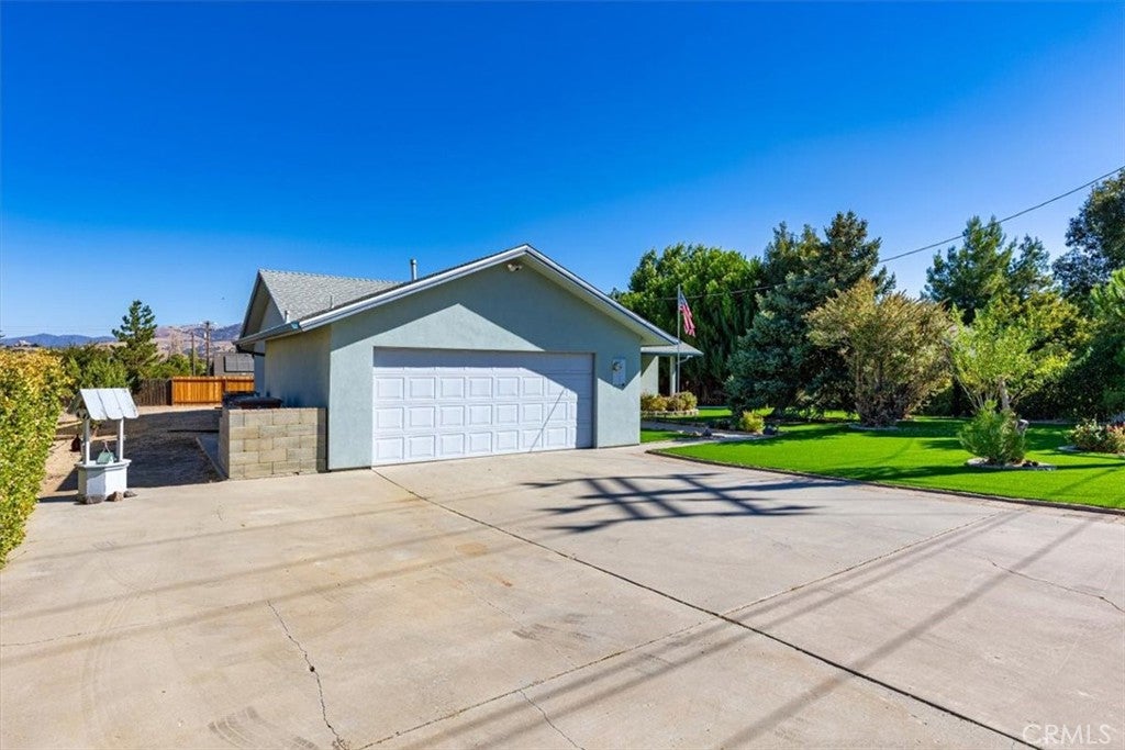 19613 Meadows Road