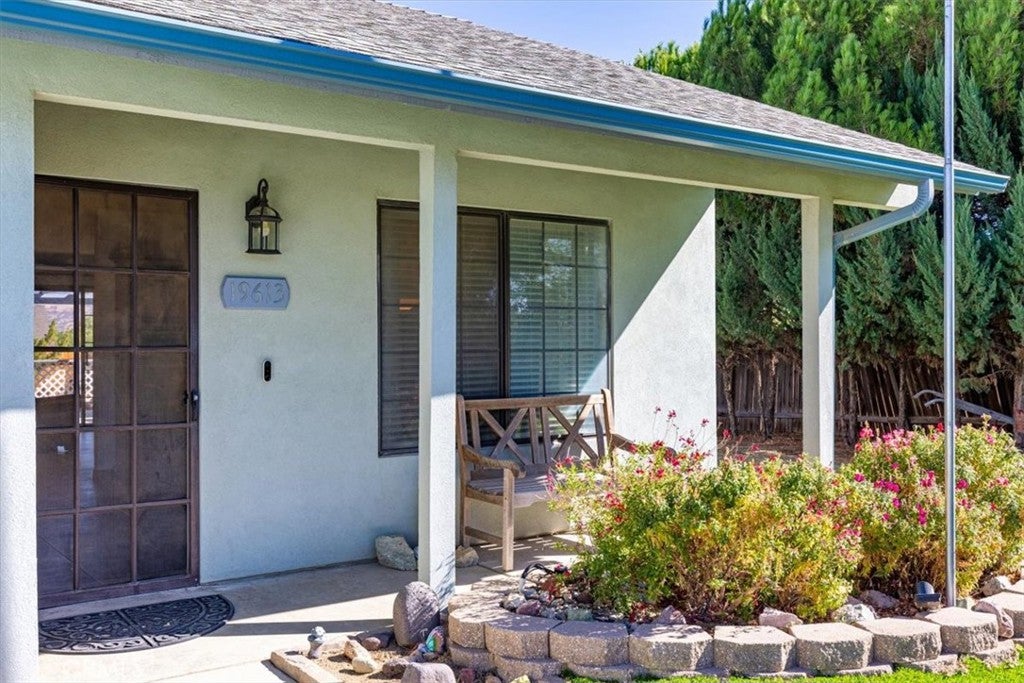 19613 Meadows Road