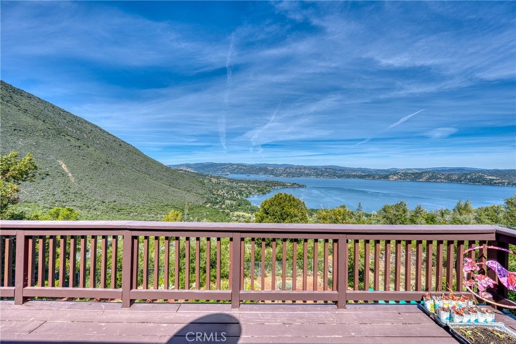 8874 Fairway Drive