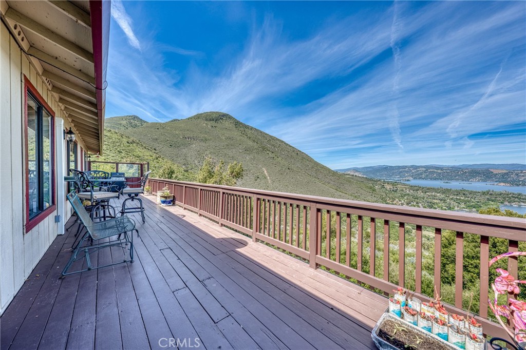 8874 Fairway Drive