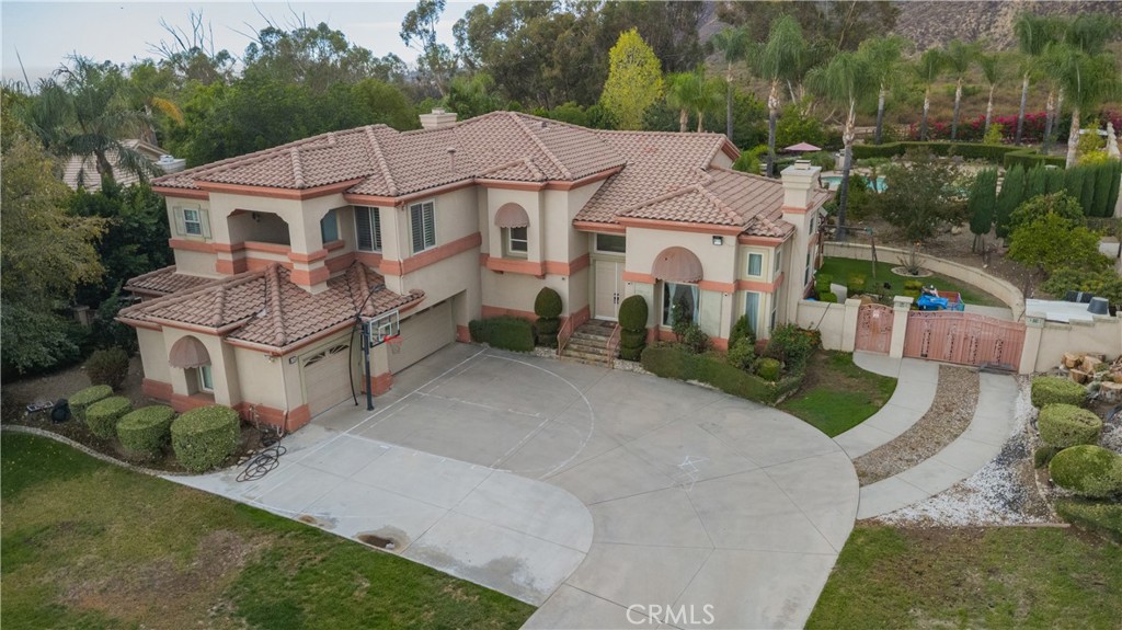 4954 Crestview Place