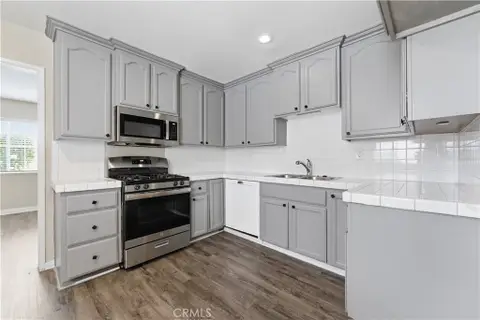 MLS: OC26104259